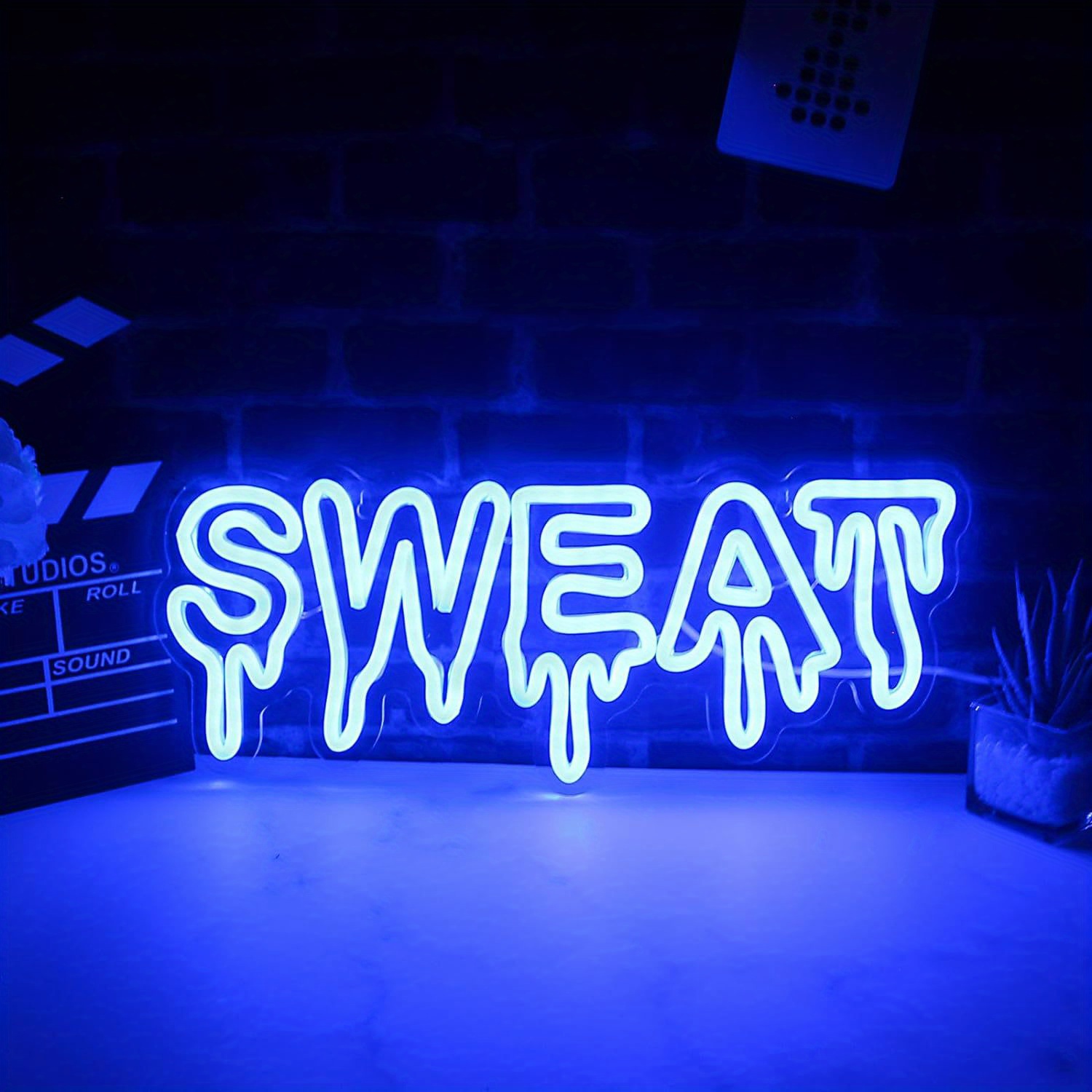 Sweat Blue LED Neon Sign Dripp - огляд і ціна Home Gym Neon Sign